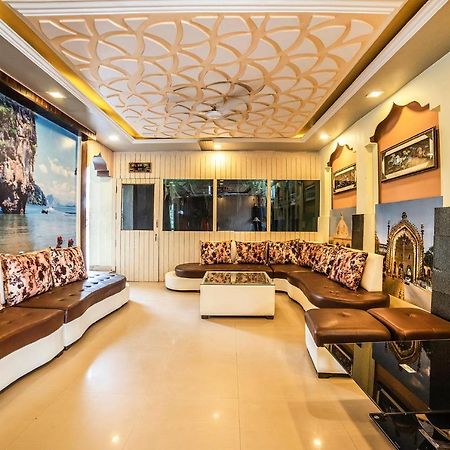 Fabexpress Landmark Awadh Hotell Lucknow Eksteriør bilde